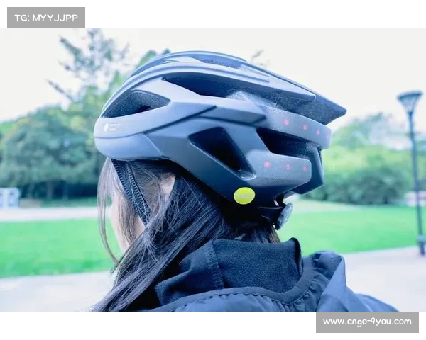 智能头盔技术突破:橄榄球脑震荡防护成功应用于马术运动领域 智能头盔技术突破:橄榄球脑震荡防护成功应用于马术运动领域